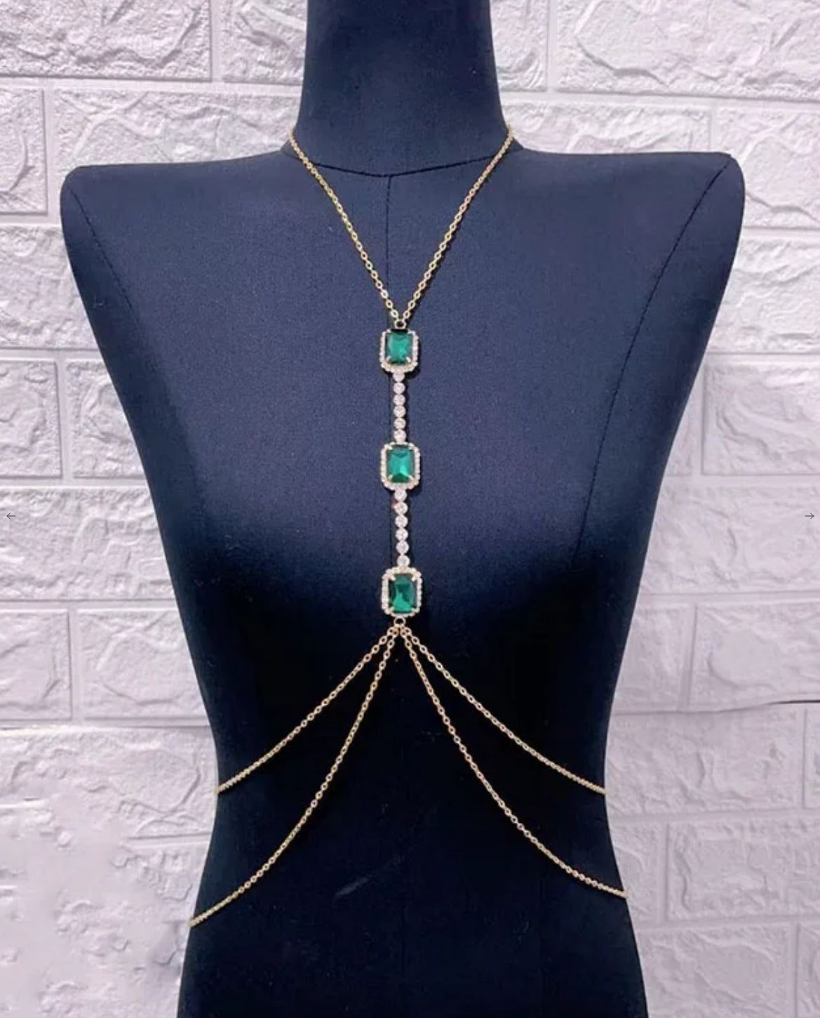 Collar de pecho